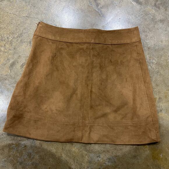 Abercrombie & Fitch Brown Suede Front Tie Mini Skirt Size 4 - Picture 2 of 4
